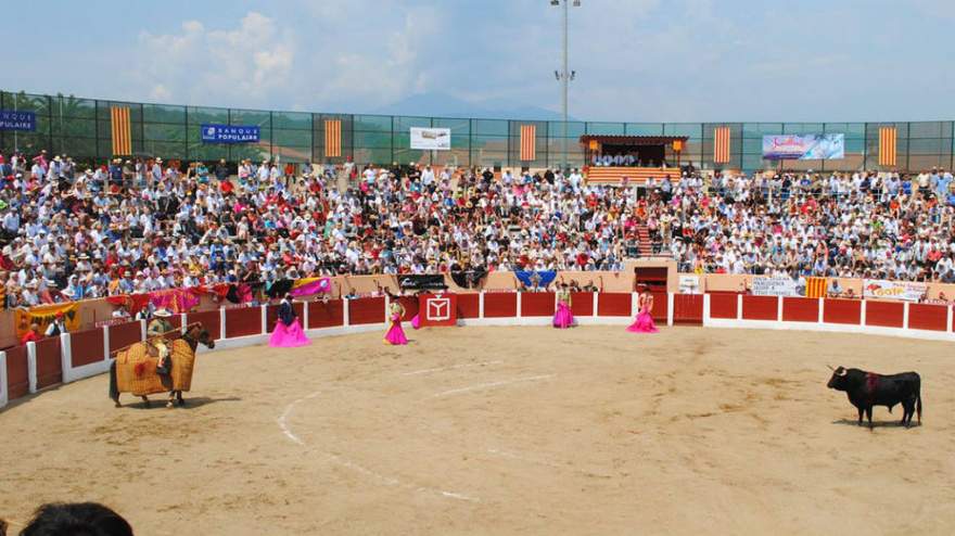 Plaza de toros de Ceret (Francia)