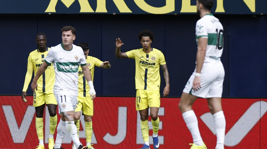 Buchanan celebra el gol durante el Villarreal-Elche