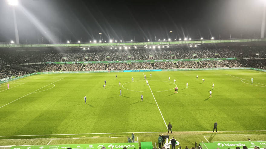Escucha el gol de Ismael Ruiz, Córdoba CF 2- Racing de Santander 3