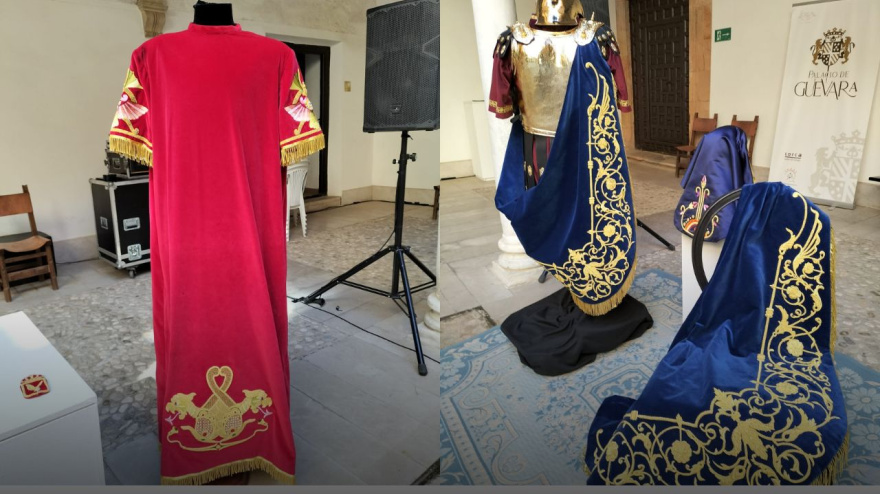 Imagen de algunos de los trabajos realizados por los alumnos de los cursos de bordado. A la izquierda trabajo del Paso Blanco y a la derecha el del Paso Azul