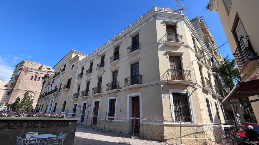 El riesgo de derrumbe de una casa obliga a cambiar el recorrido de la Semana Santa de Motril