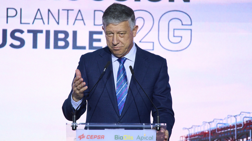 El senador del PP, Carmelo Romero, durante una intervención pública en Palos de la Frontera