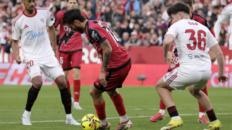 Spanish La Liga EA Sports soccer match Sevilla vs Rayo Vallecano at Ramon Sanchez Pizjuan stadium in Sevilla, Spain. 08 March 2026JORNADA 27 LIGA EA SPORTS900/Cordon Press