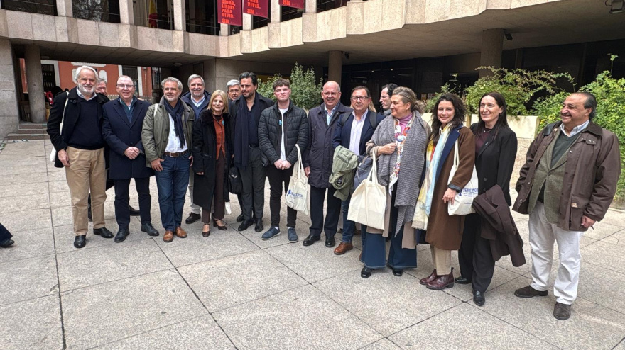 Delegación jerezana a las puertas del Ministerio de Cultura tras defender la candidatura 'Jerez 2031'