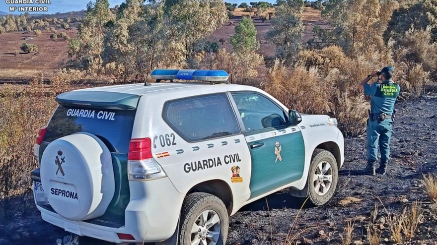 La Guardia Civil registra propiedades en Hornachos por la desaparición de Francisca Cadenas