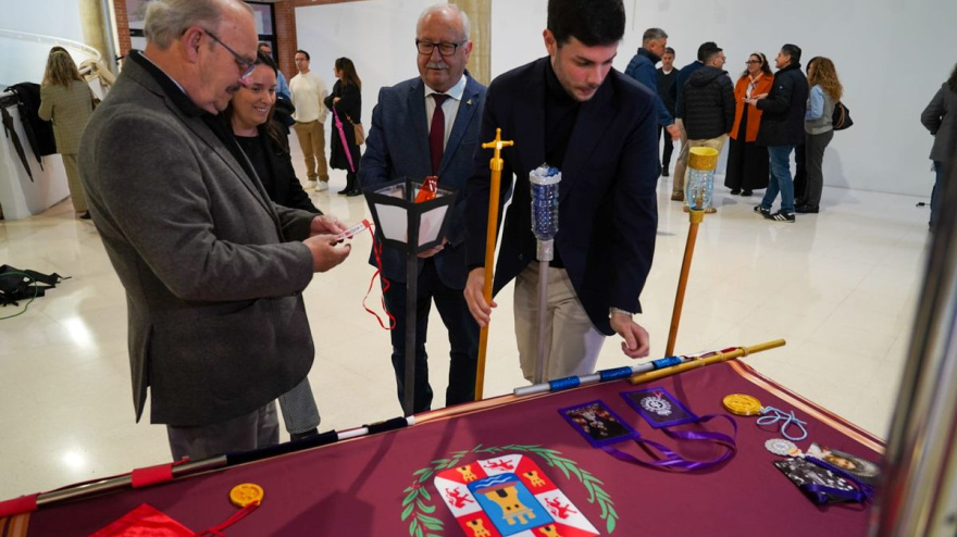 Preparativos de la procesión de los querubines