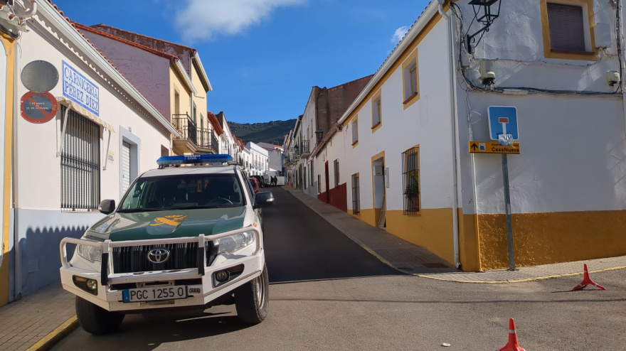La Guardia Civil ha entrado este miércoles en la vivienda de los hermanos investigados