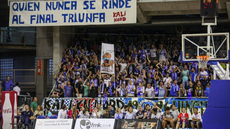 La peña Kali Nord celebra 30 años de pasión incondicional por el Lucentum