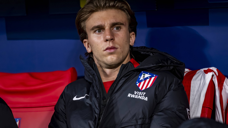 Pablo Barrios estará al menos un mes de baja por una lesión muscular.