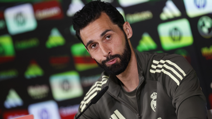 Álvaro Arbeloa considera a Courtois el mejor portero de la historia del Real Madrid.