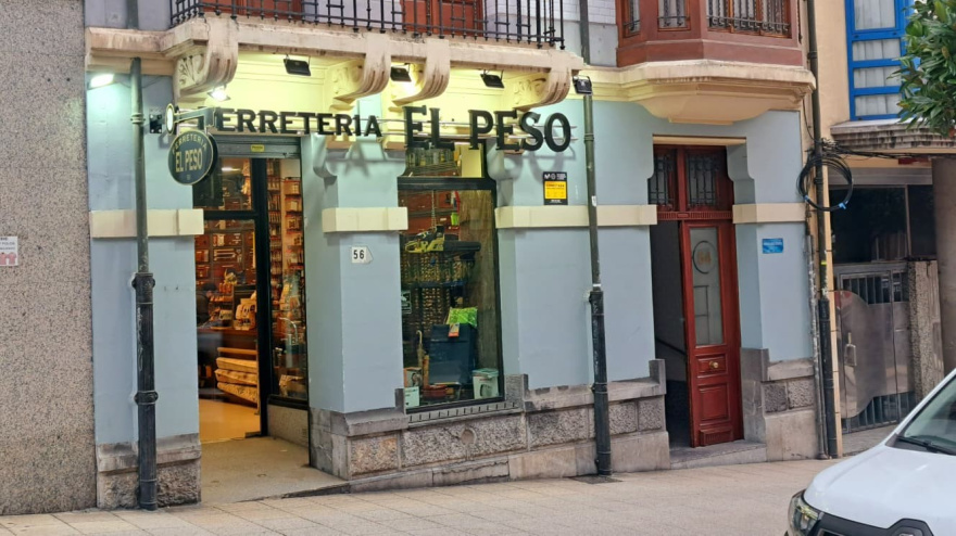 Fachada de Ferretería El Peso