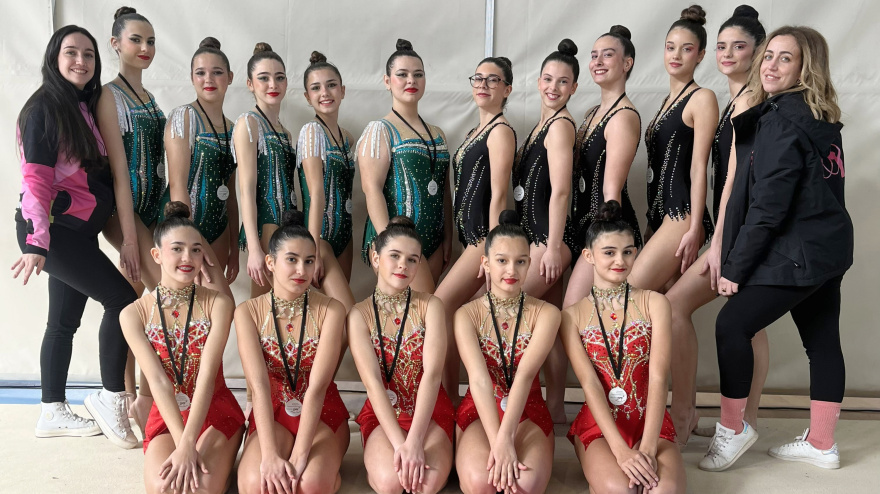 Grupo de deportistas del Club