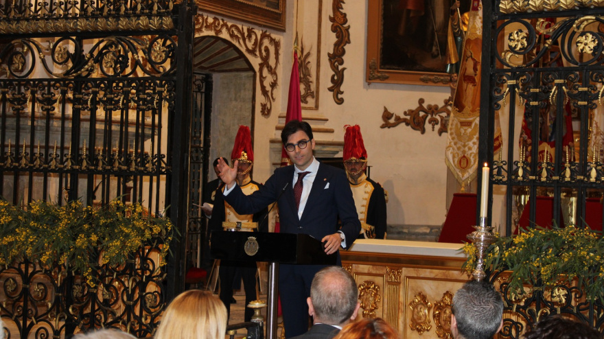 Pepe Pérez Muelas durante el pregón ofrecido en la Colegiata de San Patricio