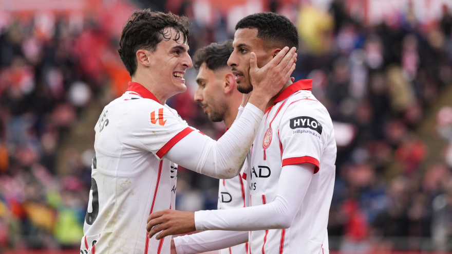 Ounahi celebra su gol en el Girona - Athletic
