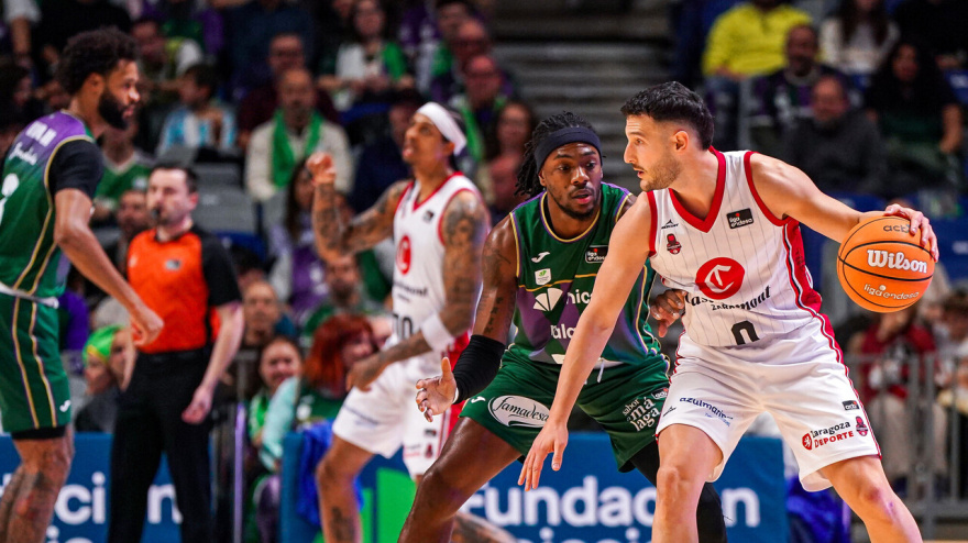 El Unicaja barre al Zaragoza en el Carpena 112-89: así te lo hemos contado