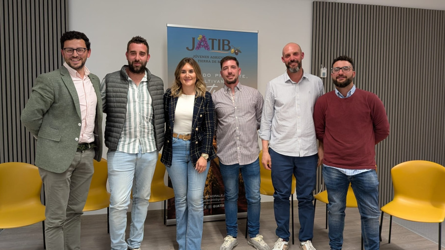 Directiva de la nueva asociación de jóvenes agricultores de Tierra de Barros
