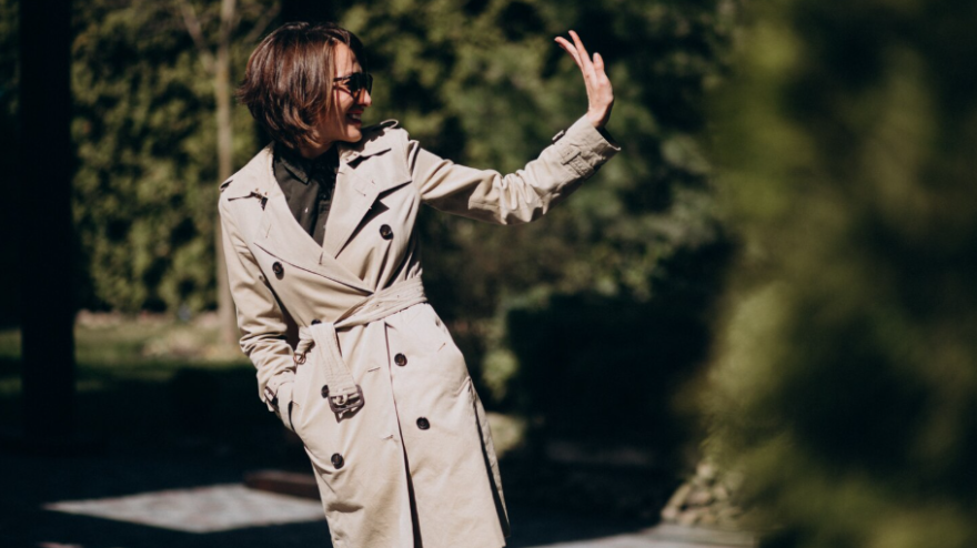 gabardina, prenda estrella de la primavera