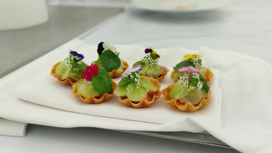 El tomate de Santa Amalia busca su trono: siete finalistas se miden en el gran duelo del morcillo