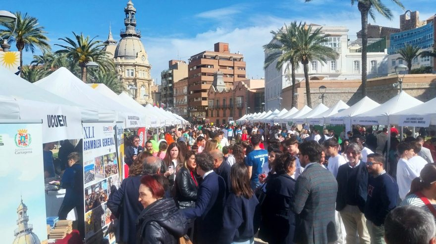 VII Feria de Cooperativas Escolares