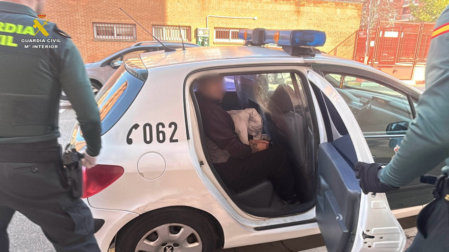 El hombre, de 43 años, ha sido detenido por la Guardia Civil