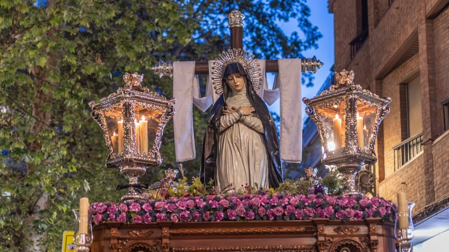 Nuestra Señora de la Soledad en el Calvario