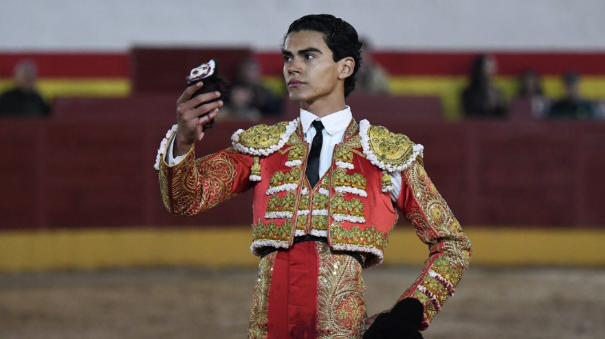 Ignacio Garibay, con la oreja cortada este sábado en Valdetorres de Jarama