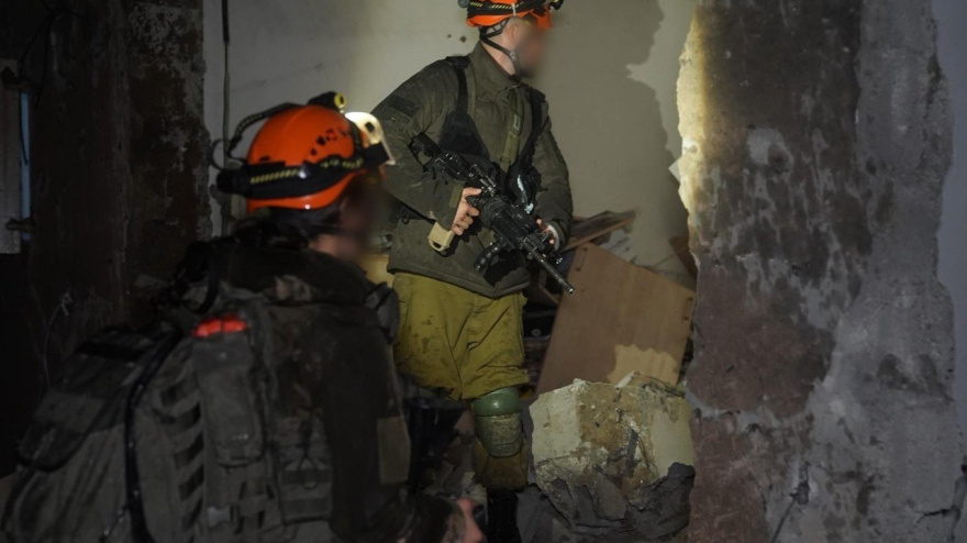 Militares movilizados tras el impacto de proyectiles iraníes en el sur de IsraelREMITIDA / HANDOUT por FDIFotografía remitida a medios de comunicación exclusivamente para ilustrar la noticia a la que hace referencia la imagen, y citando la procedencia de la imagen en la firma21/3/2026