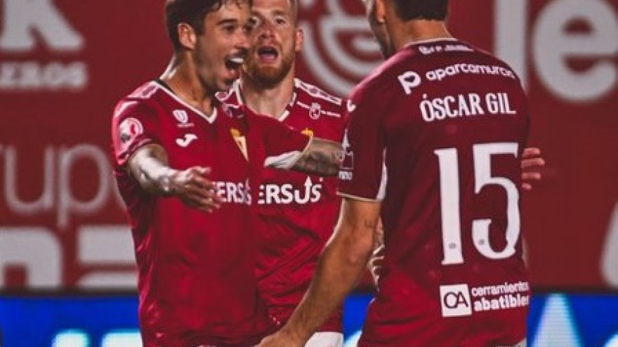 El Real Murcia cortó la racha negativa