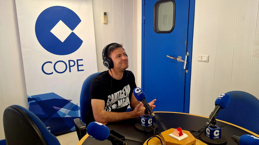 El Mago Abel en los estudios de COPE