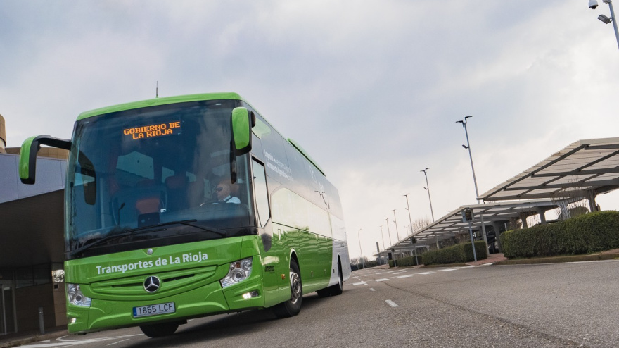 Ir en autobús al aeropuerto de Logroño ya tiene precio: Esto es lo que costará el nuevo servicio especial