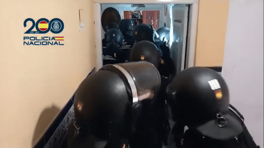 Policía Nacional desarticula punto de venta de droga ubicado en la zona del Peri y detiene a seis implicados