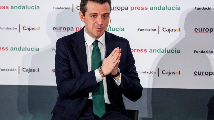 José María Bellido, alcalde de CórdobaEl alcalde de Córdoba, José Maria Bellido (PP), ha destacado este lunes todo lo logrado en la ciudad desde que está al frente del Ayuntamiento gracias a "la revolución de lo tranquilo", que ha consistido en gobernar en base a la máxima de que "Córdoba somos todos", lo que ha permitido poner en marcha y ejecutar proyectos que llevaban años paralizados, y apostar ahora por nuevos retos, como el de "reindustrializar" la capital cordobesa y dotarla de más viviendas.ANDALUCÍA ESPAÑA EUROPA CÓRDOBA POLÍTICAFRANCISCO J. OLMO-EUROPA PRESS