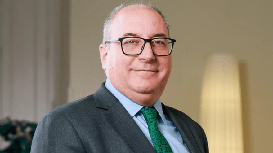 Ignacio Cantos, inversor