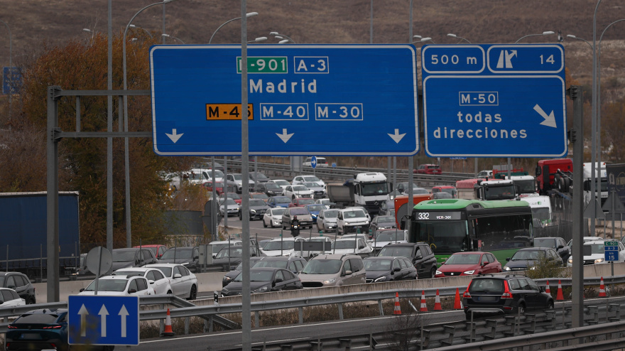 Tráfico en la carretera A3 en Madrid
