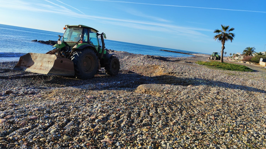 Moncofa trabaja en tener sus playas listas para Semana Santa, como destaca el alcalde, Wenceslao Alós