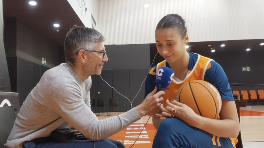 Raquel Carrera, entrevistada por Fermín Rodríguez en COPE