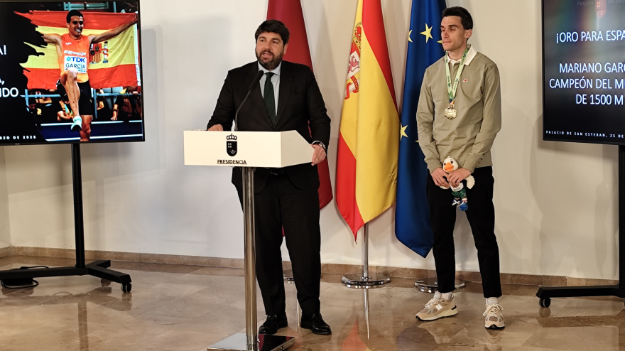 Murcia homenajea a Mariano García