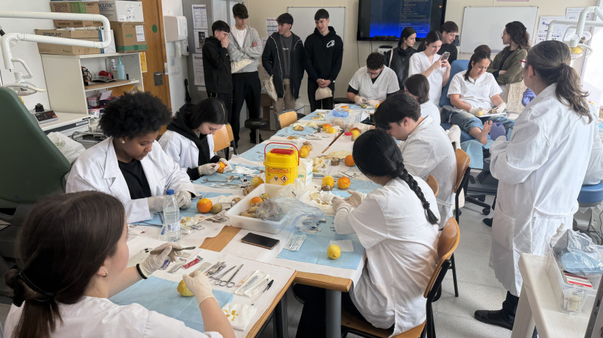 Visitas de alumnos de FP y Bachillerato al Campus de Ferrol