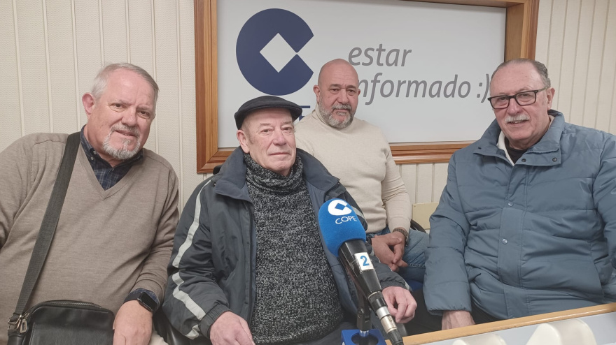 Integrantes de la Asociación Cantos de Taberna de Ferrolterra