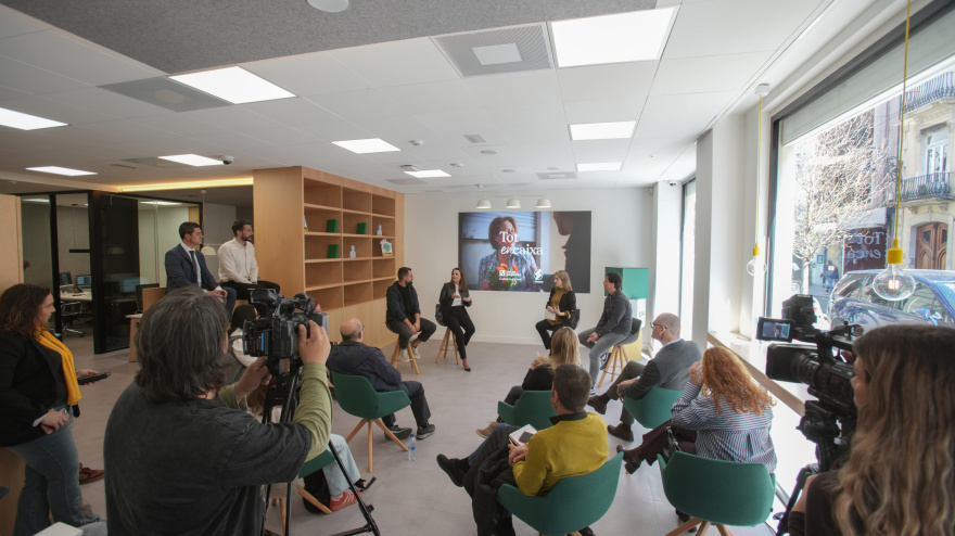 Caixa Popular presenta la campanya Tot Encaixa