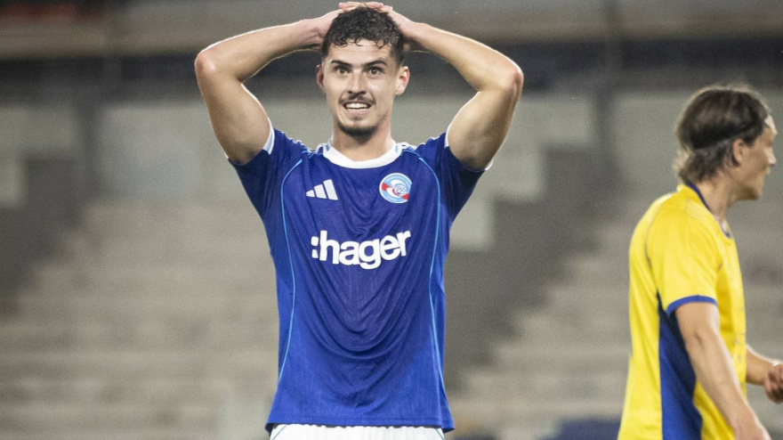 Joaquín Panichelli jugador del Estrasburgo lesionado con la selección argentina