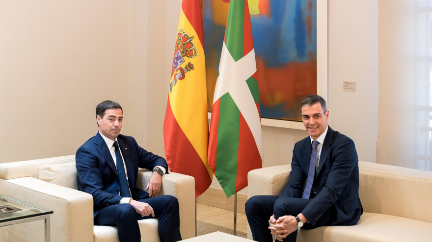 Reunión entre el lehendakari y el presidente del gobierno