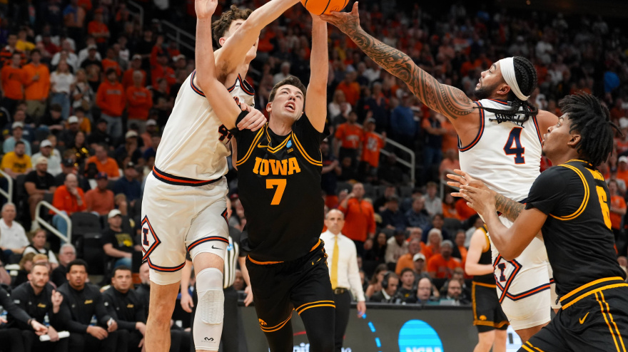 Álvaro Folgueiras, durante el partido ante Illinois