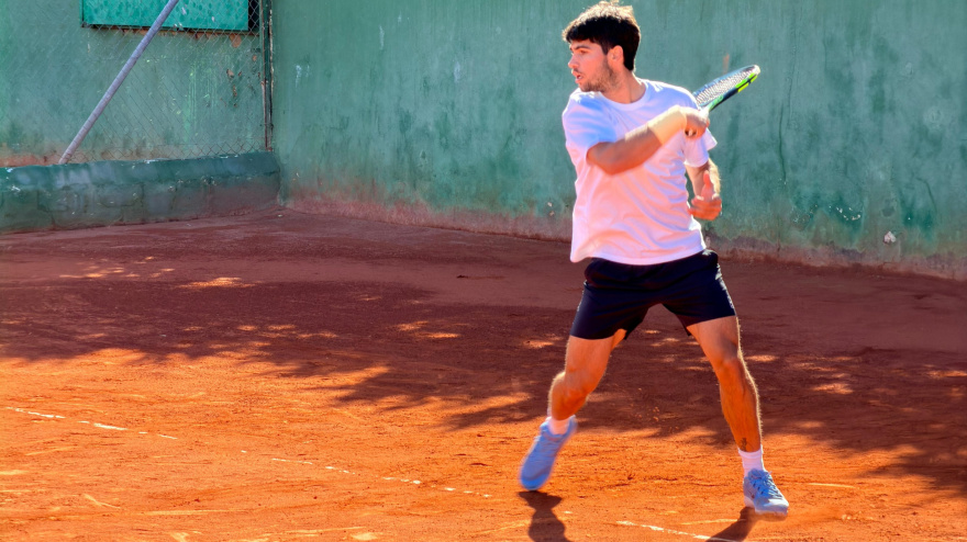 Carlos Alcaraz se entrena en El Palmar