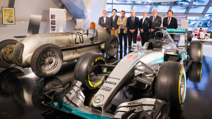 Exposición Mercedes-Benz. Mobility City