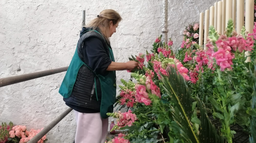 Patricia Serantes este lunes en el corralón de la Iglesia de Dolores