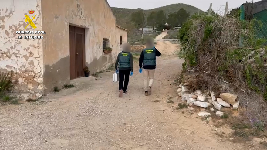 La Guardia Civil esclarece un robo en una casa de campo de Alicante