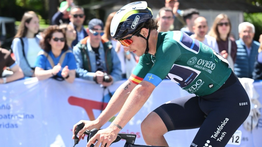 El ciclista asturiano Iván García Cortina, en la Vuelta a Asturias 2025