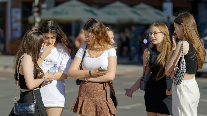 Un grupo de adolescentes