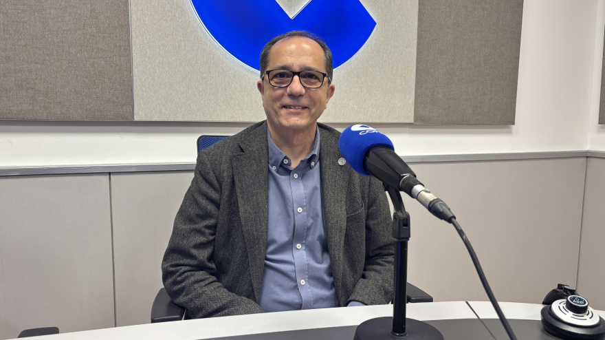 El rector de la Universitat de València, en los estudios de COPE